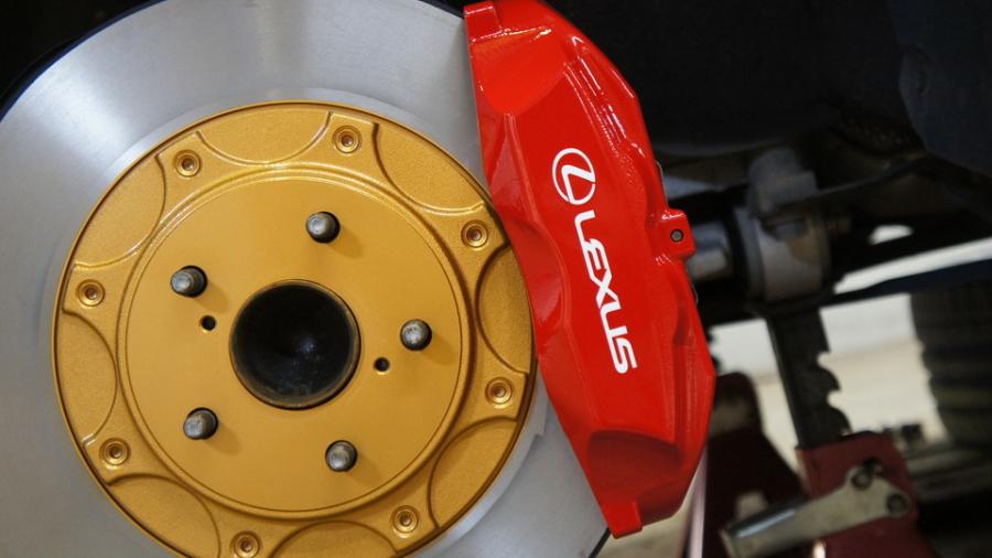 レクサスGS350Fスポーツ　キャリパー塗装＆ローター塗装　COLOR:#001 Italian losso solid＆#003 Tokyo midnight gold