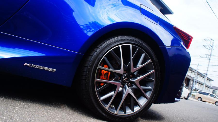 キャリパー塗装施工事例：レクサスRC300h　キャリパー塗装　COLOR:#098 honey of pearl orange IMG20_1779_VqOyIx_sub8.jpg