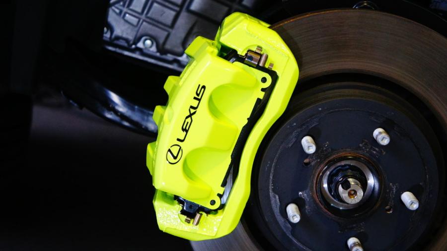 キャリパー塗装施工事例：レクサスRX300Fスポーツ　キャリパー塗装　COLOR:#1116 Acid green IMG20_1800_yW4jTl_sub1.jpg