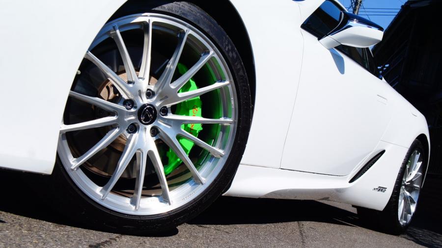 キャリパー塗装施工事例：レクサスLC500　キャリパー塗装　COLOR:#1113 Monster green IMG20_1812_hIcS11_sub3.jpg