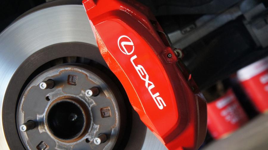 キャリパー塗装施工事例：レクサスIS200t　キャリパー塗装　COLOR:#001 Italian losso solid IMG20_1825_1innan_sub1.jpg