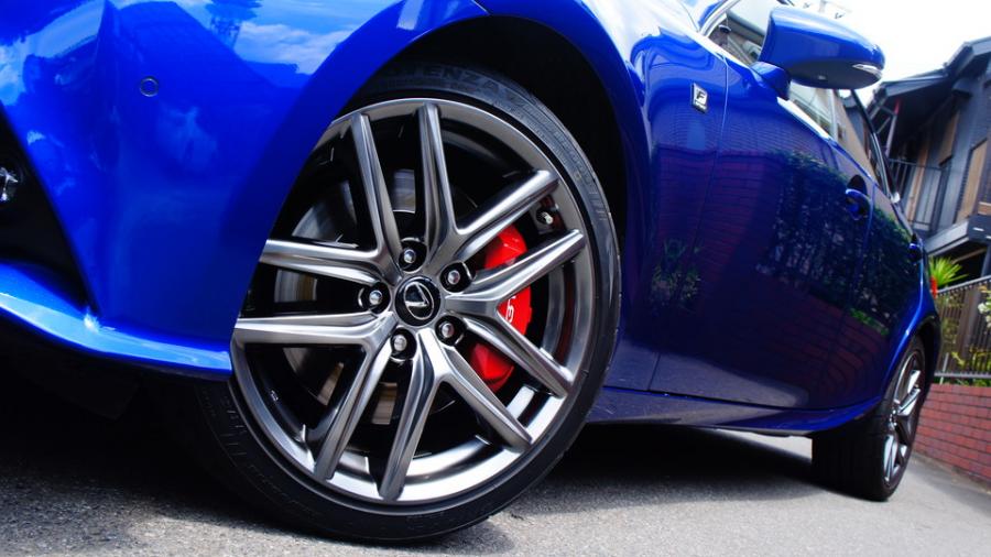 キャリパー塗装施工事例：レクサスIS200t　キャリパー塗装　COLOR:#001 Italian losso solid IMG20_1825_1innan_sub3.jpg