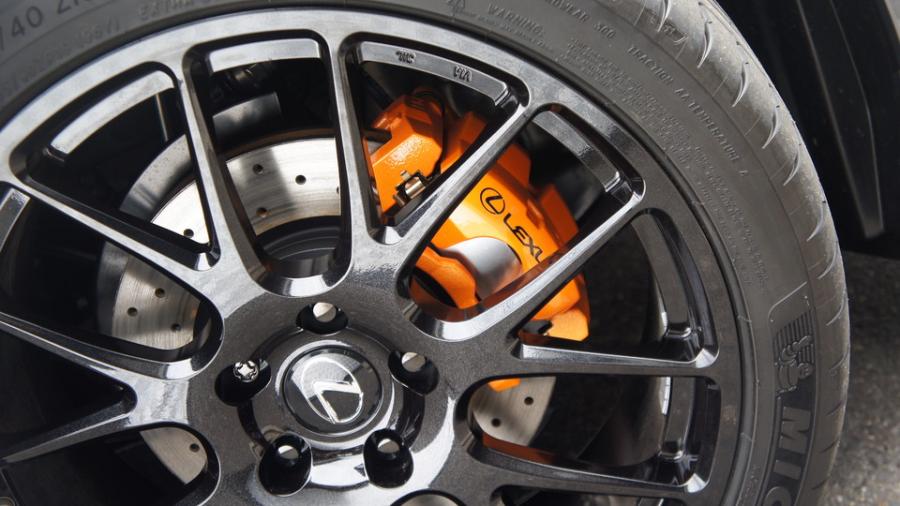 キャリパー塗装施工事例：レクサスES300h　キャリパー塗装　ＣＯＬＯＲ：オレンジ系 IMG20_1831_1snPH9_sub9.jpg