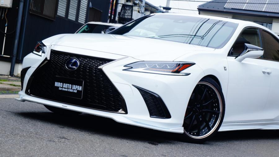 レクサスES300ｈ　キャリパー塗装　COLOR:#1102 Charm gross candy red　ローター加工：Type:DP