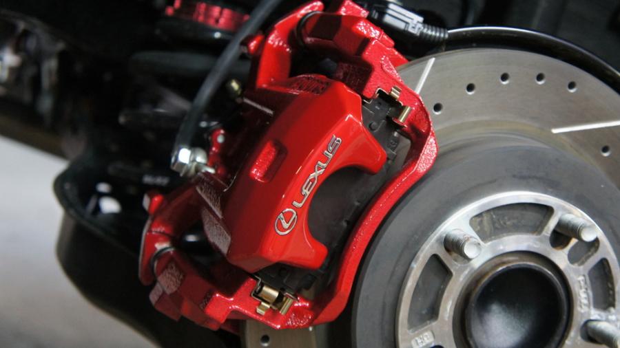 キャリパー塗装施工事例：レクサスES300ｈ　キャリパー塗装　COLOR:#1102 Charm gross candy red　ローター加工：Type:DP IMG20_1850_fJiZn2_sub2.jpg