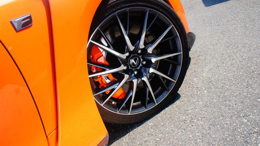 キャリパー塗装施工事例：レクサスRC-F　キャリパー塗装　COLOR:#1110 Valencia premium orange IMG20_1859_Fvst7U_sub5.jpg