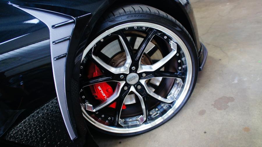 キャリパー塗装施工事例：レクサスLC500　キャリパー塗装　COLOR:#001 Italian losso solid IMG20_1872_Axm4jA_sub8.jpg