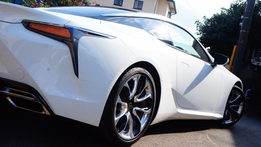 キャリパー塗装施工事例：レクサスLC500　キャリパー塗装　COLOR:#001 Italian losso solid　ローター塗装　COLOR:#1114 Deep coal black matte IMG20_1878_SFNi61_sub7.jpg