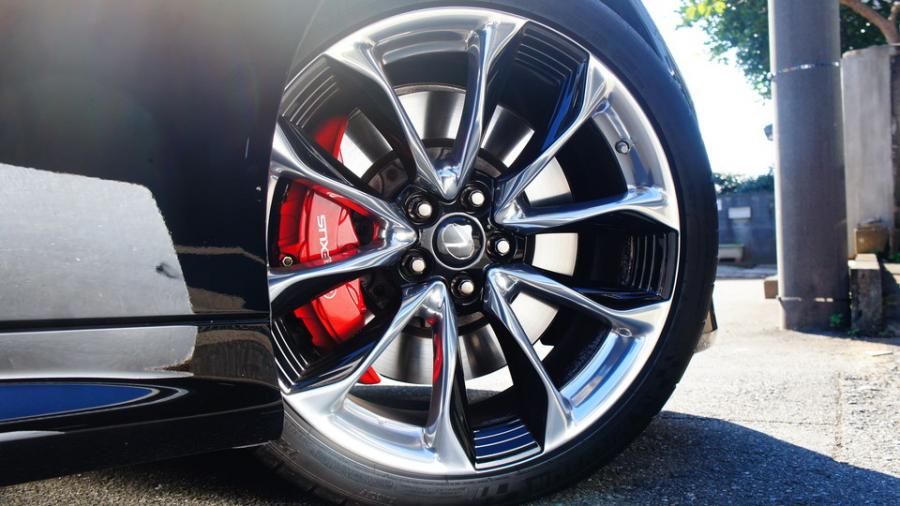 キャリパー塗装施工事例：レクサスLC500　キャリパー塗装　COLOR:#001 Italian losso solid IMG20_1895_oemawx_sub5.jpg