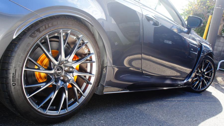 キャリパー塗装施工事例：レクサスRC-F　キャリパ塗装　COLOR:#098 honey of pearl orange　ローター塗装　COLOR:#003 Tokyo midnight gold IMG20_1898_DoFS2J_sub7.jpg