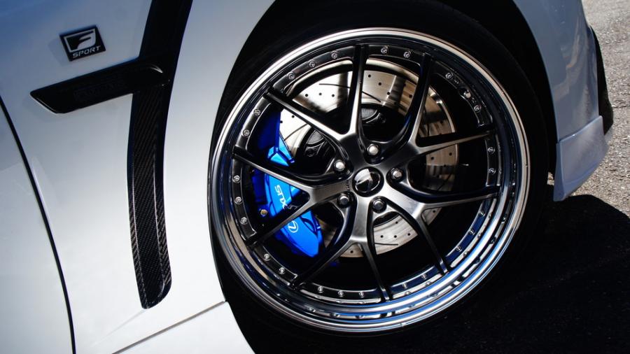 キャリパー塗装施工事例：レクサスLS500Fスポーツ　キャリパー塗装COLOR:#1115 Deep marine blue　ローター塗装COLOR:#005 Deep coal black　ローター加工Type:C6S8D IMG20_1904_R5w0f8_sub7.jpg