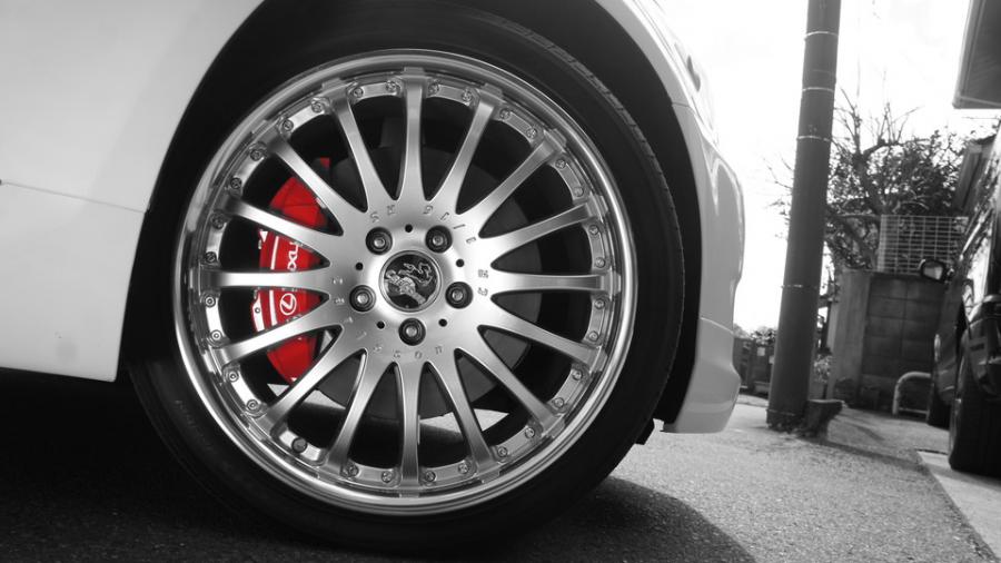 キャリパー塗装施工事例：レクサスLS600h　キャリパー塗装COLOR:#001 Italian losso solid IMG20_1941_BXTEJM_sub7.jpg