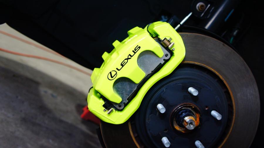 キャリパー塗装施工事例：レクサスNX300ｈ　キャリパー塗装COLOR:#1116 Acid green IMG20_1963_JjmOnC_sub1.jpg