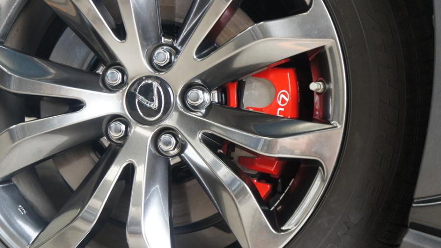 キャリパー塗装施工事例：レクサスNX300ｈ　キャリパー塗装COLOR:#001 Italian losso solid　ローター塗装COLOR:#005 Deep coal black IMG20_1989_SERne2_sub4.jpg