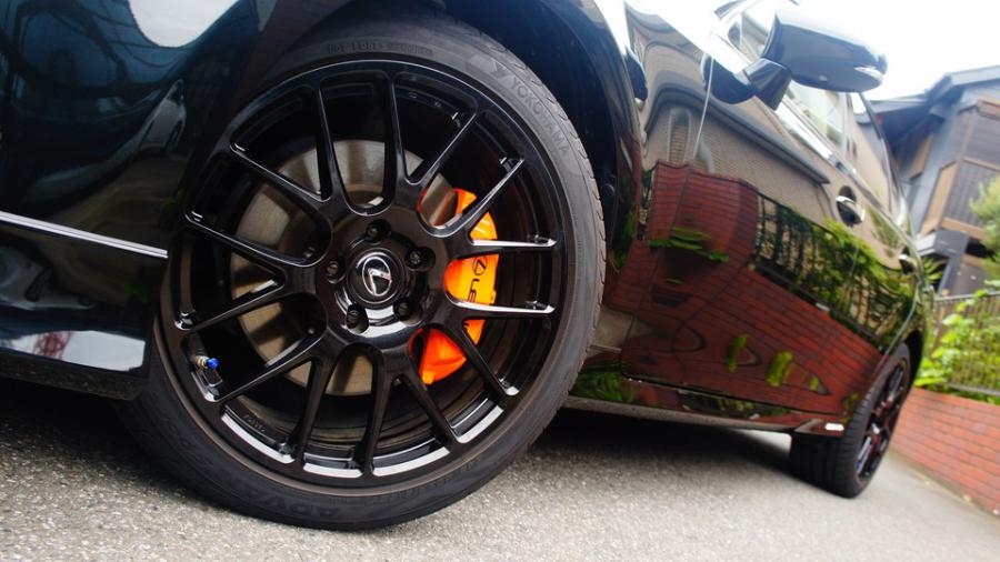 キャリパー塗装施工事例：レクサスGS450ｈ　キャリパー塗装COLOR:#1110 Valencia premium orange IMG20_2008_VVV4QL_sub3.jpg