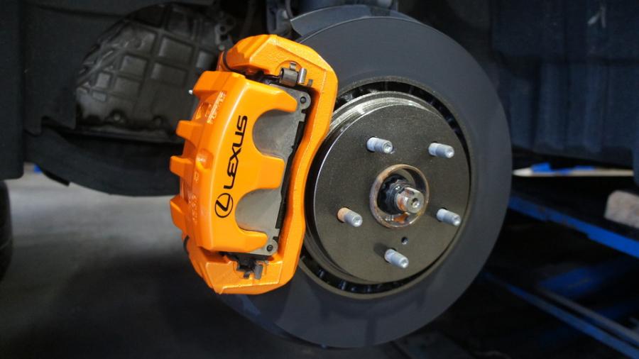 キャリパー塗装施工事例：レクサスES　キャリパー塗装COLOR:#1110 Valencia premium orange IMG20_2011_unNXzG_sub1.jpg