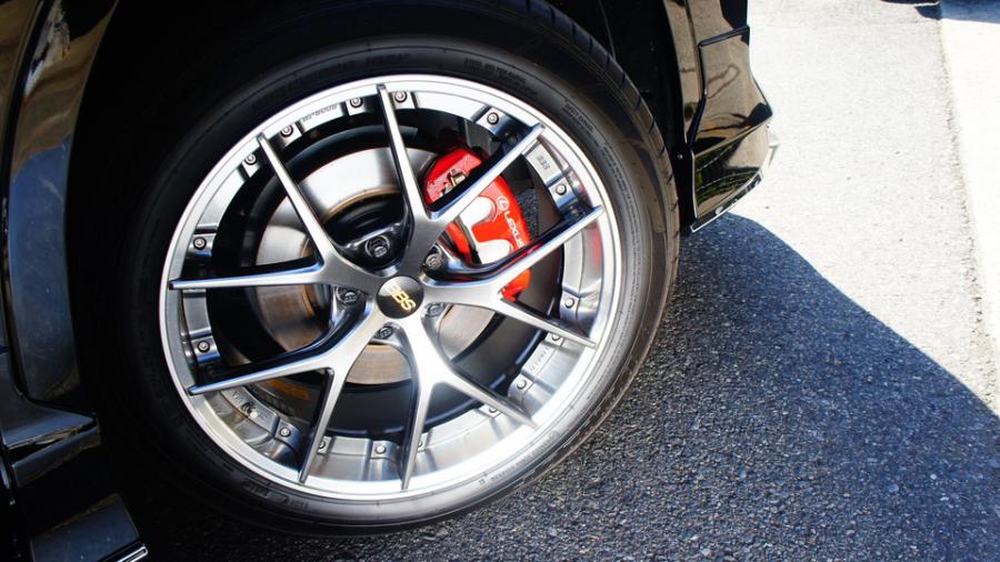 キャリパー塗装施工事例：レクサスRX450h　キャリパー塗装COLOR:#001 Italian losso solid IMG20_2031_Ia9g2X_sub6.jpg