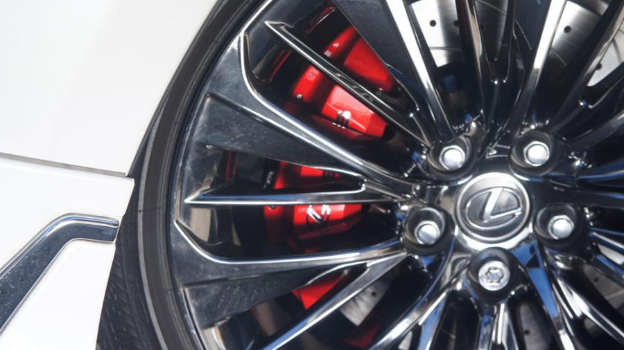 キャリパー塗装施工事例：レクサスLS500h　キャリパー塗装COLOR:#010 premiun rouge candy red　ローター塗装COLOR:#005 Deep coal black　ローター加工Type:C8SD IMG20_2055_TEcEDQ_sub6.jpg