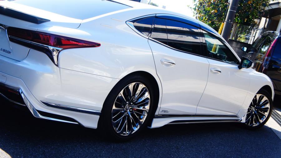 キャリパー塗装施工事例：レクサスLS500h　キャリパー塗装COLOR:#010 premiun rouge candy red　ローター塗装COLOR:#005 Deep coal black　ローター加工Type:C8SD IMG20_2055_TEcEDQ_sub9.jpg