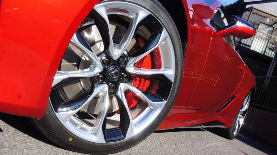 キャリパー塗装施工事例：レクサスLC500　キャリパー塗装COLOR:#1102 Charm gross candy red IMG20_2072_u3meKl_sub3.jpg