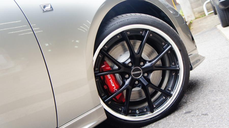 キャリパー塗装施工事例：レクサスIS300ｈ　キャリパー塗装COLOR:#010 premiun rouge candy red　ブレーキ移植作業　ディクセルローター・ディクセルMパット装着 IMG20_2076_4Cb1WB_sub4.jpg