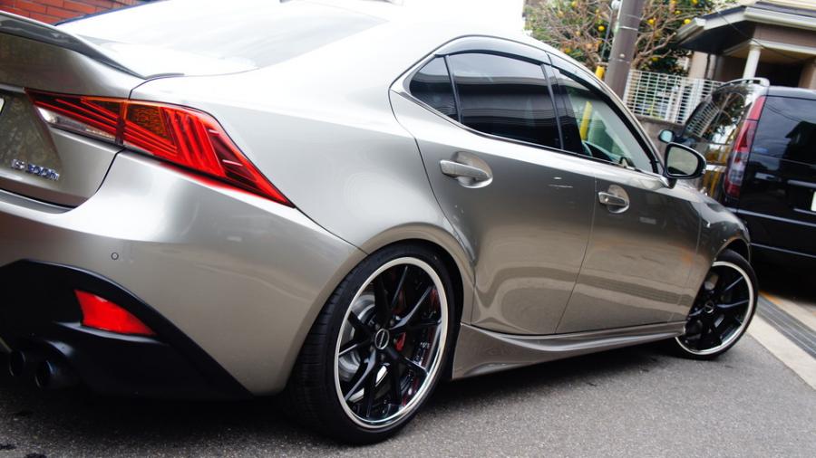 キャリパー塗装施工事例：レクサスIS300ｈ　キャリパー塗装COLOR:#010 premiun rouge candy red　ブレーキ移植作業　ディクセルローター・ディクセルMパット装着 IMG20_2076_4Cb1WB_sub6.jpg