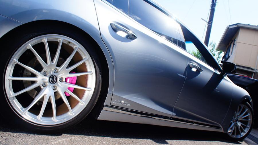 キャリパー塗装施工事例：レクサスLS500　キャリパー塗装　COLOR:オリジナル調色　ローター加工Type:C6S8D IMG20_2137_bRYiNL_sub8.jpg