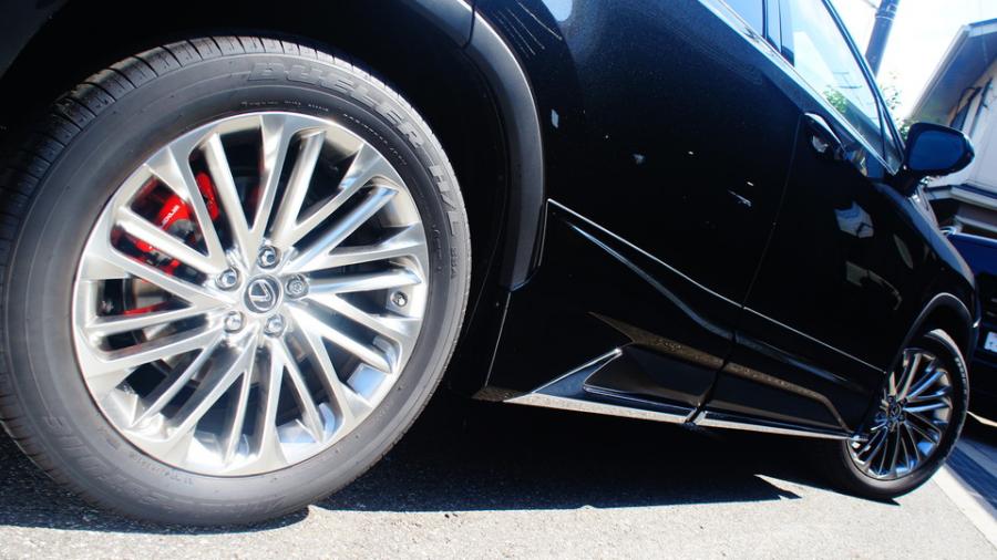 キャリパー塗装施工事例：レクサスRX450ｈ　キャリパー塗装COLOR:#001 Italian losso solid IMG20_2163_5BhXd4_sub6.jpg