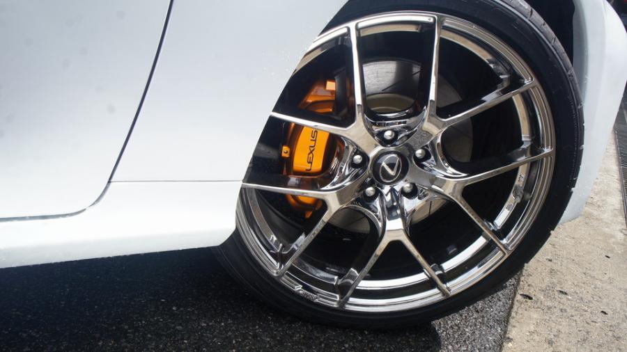 キャリパー塗装施工事例：レクサスGS450ｈ　キャリパー塗装COLOR:#030 Royal art pearl orange gold IMG20_2180_CNfmPt_sub4.jpg