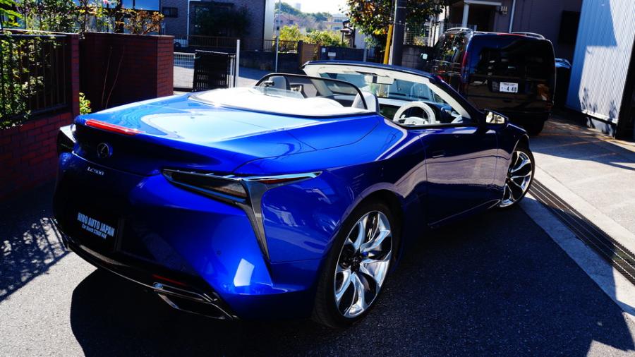 キャリパー塗装施工事例：レクサスLC500コンバーチブル　キャリパー塗装ローター塗装COLOR:#1115 Deep marine blue＆#005 Deep coal black　ローター加工Type:C8SD　表面ハイポリッシュ加工　ロゴマシニング加工 IMG20_2215_Yl4Rkb_sub12.jpg