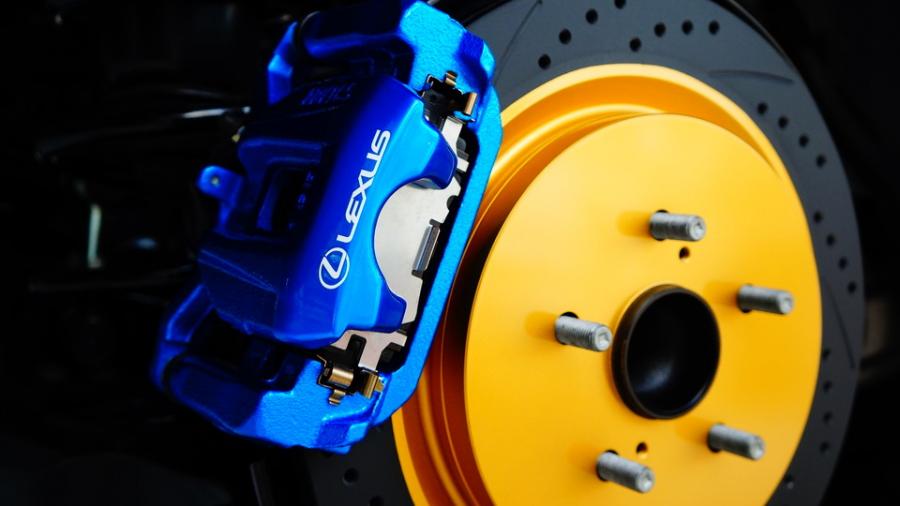 キャリパー塗装施工事例：レクサス200　キャリパー塗装ローター塗装COLOR:#1111 Charm gross candy blue＆#003 Tokyo midnight gold　ローター加工Type:C6S8D IMG20_2224_tZrqOc_sub2.jpg