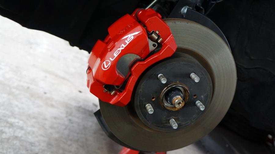 キャリパー塗装施工事例：レクサスUX250h　キャリパー塗装COLOR:#001 Italian losso solid IMG20_2258_2OHMku_sub1.jpg