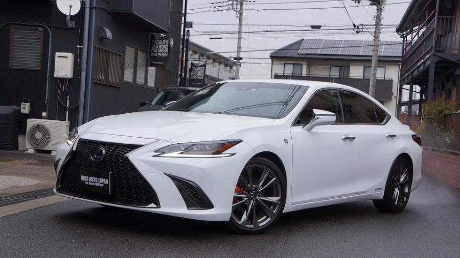 レクサスES300ｈ　キャリパー塗装COLOR:#1116 Acid green　ローター加工Type:DP