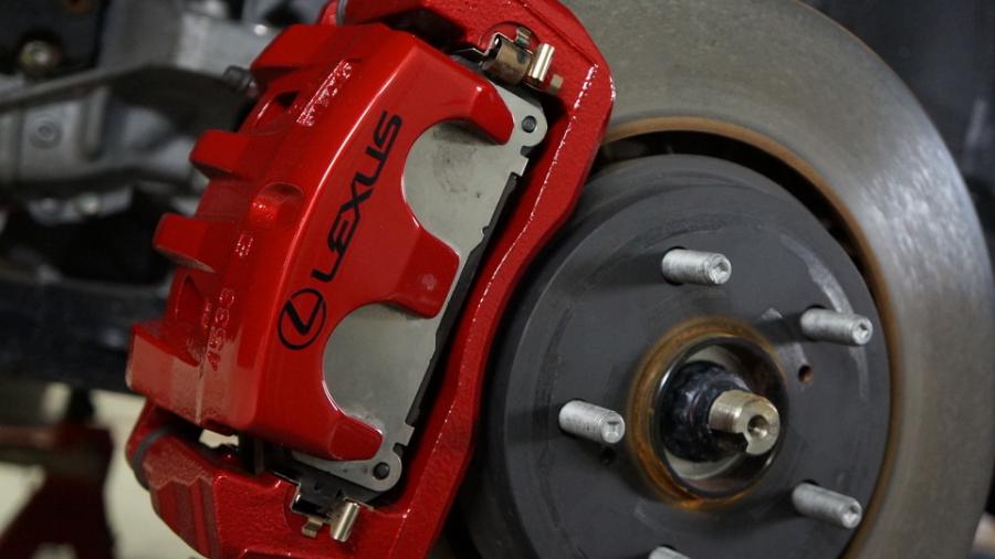 キャリパー塗装施工事例：レクサスRX450ｈ　キャリパー塗装COLOR:#1102 Charm gross candy red IMG20_2288_DppWRf_sub1.jpg