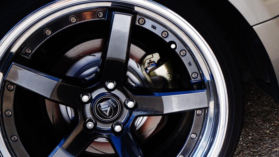 キャリパー塗装施工事例：レクサスRC　キャリパー塗装COLOR:#008 Flash champagne gold IMG20_2318_CAuiVJ_sub6.jpg