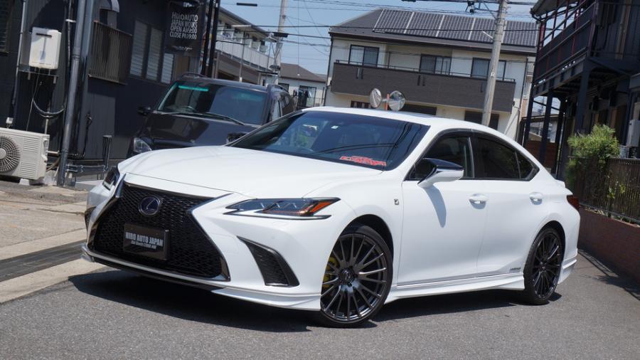 レクサスES　キャリパー塗装COLOR:#020 hawaiian passion yellow