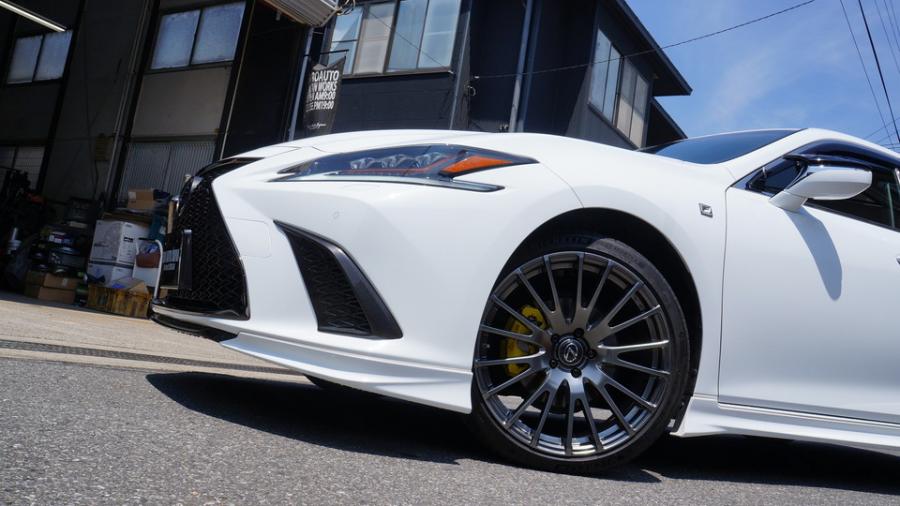 キャリパー塗装施工事例：レクサスES　キャリパー塗装COLOR:#020 hawaiian passion yellow IMG20_2349_RRPSh7_sub6.jpg