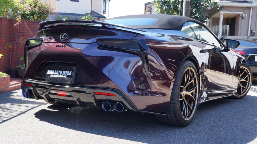 キャリパー塗装施工事例：レクサスLC　キャリパー塗装COLOR:#003 Tokyo midnight gold　ローター塗装COLOR:#008 Flash champagne gold　ローター加工Type：GALAXY IMG20_2355_xjy1a9_sub8.jpg