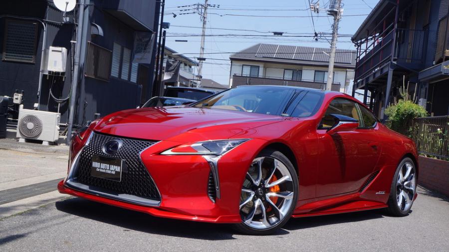 レクサスLC　キャリパー塗装COLOR:#1110 Valencia premium orange　ローター塗装COLOR:#008 Flash champagne gold　ローター加工Type:C6S8D