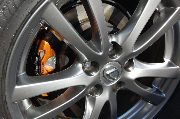 キャリパー塗装施工事例：IS250 IMG20_294_a3MSIM_sub1.jpg