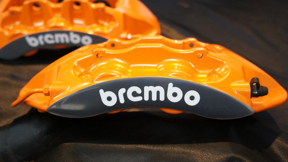 キャリパー塗装施工事例：レクサスＧＳブレンボキャリパー塗装　カラー：#098 honey of pearl orange　表面ハイポリッシュ加工 IMG20_644_QfHmm2_sub3.jpg