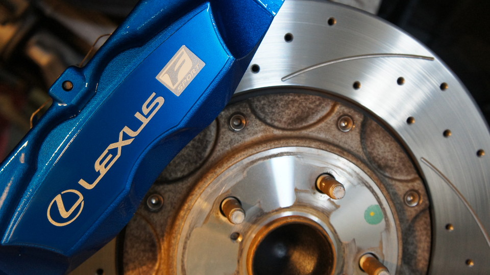 キャリパー塗装施工事例：レクサスGS450h純正キャリパー塗装　COLOR:#1111charm gross candy blue＆ローター加工Type:C6S8D IMG20_939_aE8AXz_sub2.jpg