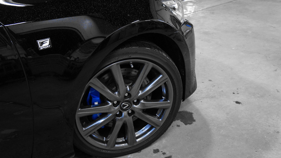 キャリパー塗装施工事例：レクサスGS450h純正キャリパー塗装　COLOR:#1111charm gross candy blue＆ローター加工Type:C6S8D IMG20_939_aE8AXz_sub9.jpg