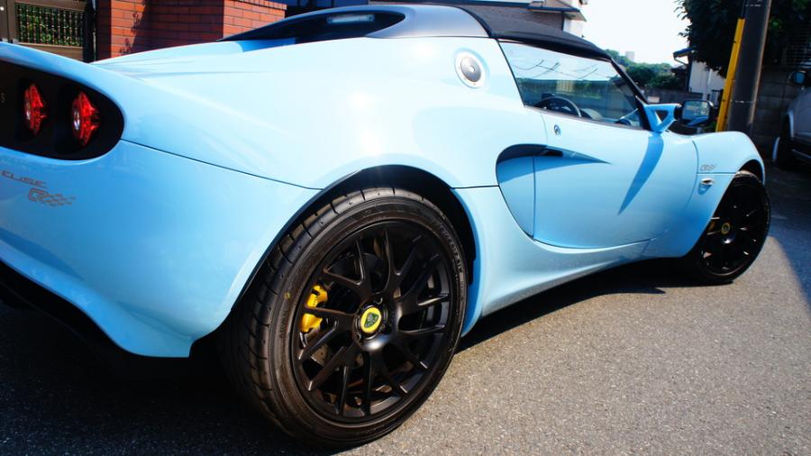 キャリパー塗装施工事例：ロータスエリーゼ　キャリパー塗装＆ローター塗装　ＣＯＬＯＲ：オリジナルイエロー＆#1114 Deep coal black matte IMG22_1617_RTwgaZ_sub5.jpg