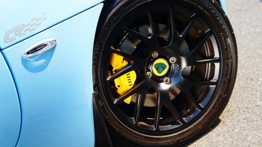 キャリパー塗装施工事例：ロータスエリーゼ　キャリパー塗装＆ローター塗装　ＣＯＬＯＲ：オリジナルイエロー＆#1114 Deep coal black matte IMG22_1617_RTwgaZ_sub6.jpg