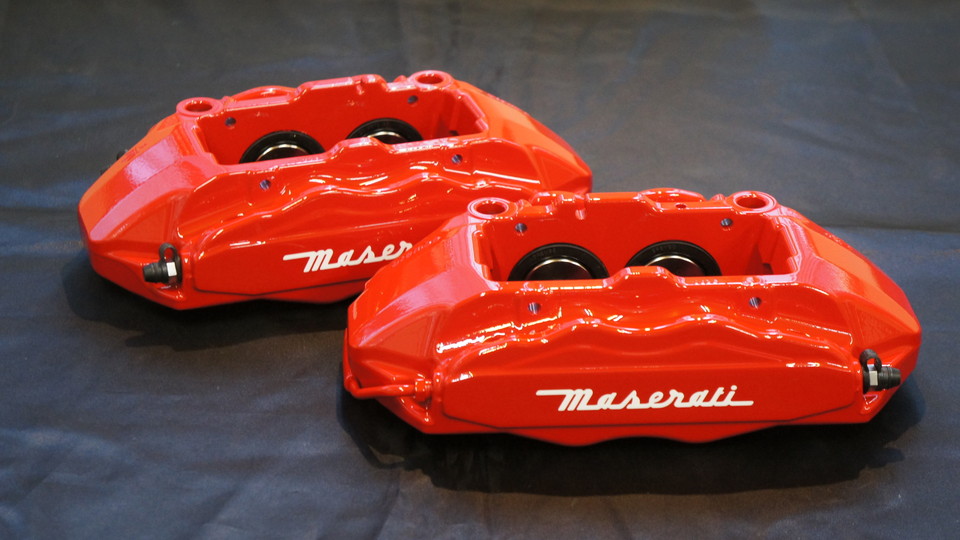 マセラティギブリ純正キャリパー塗装　COLOR：#001 Italian losso solid