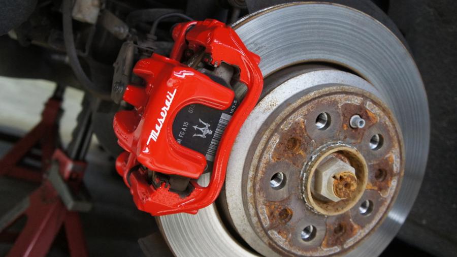 キャリパー塗装施工事例：マセラティクワトロポルテ　キャリパー塗装　COLOR:#001 Italian losso solid IMG23_1778_7U1XrJ_sub2.jpg