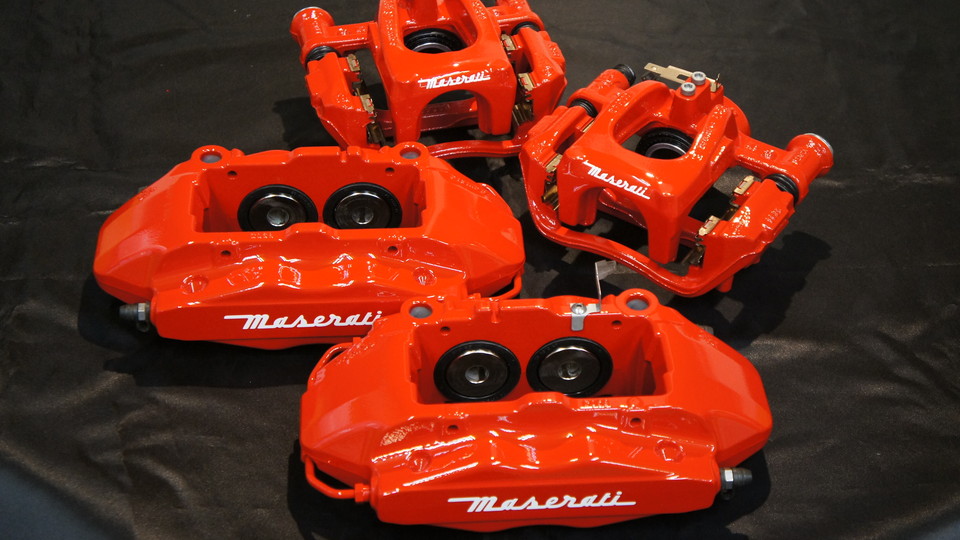 キャリパー塗装施工事例：マセラティ・現行ギブリ COLOR:	#001 Italian losso solid IMG23_906_CcBV19_sub1.jpg