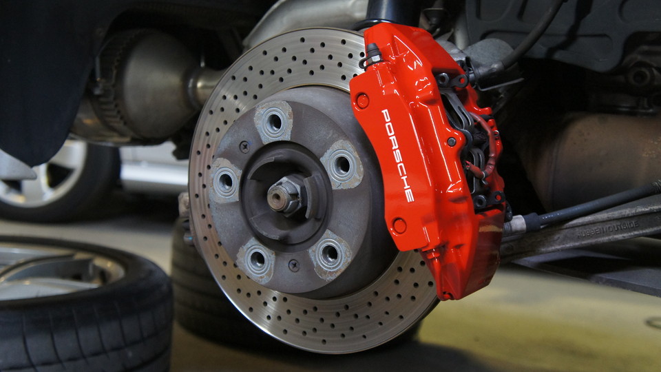 キャリパー塗装施工事例：ポルシェボクスター純正キャリパー塗装　COLOR：#001 Italian losso solid IMG28_1240_sXSvR2_sub2.jpg