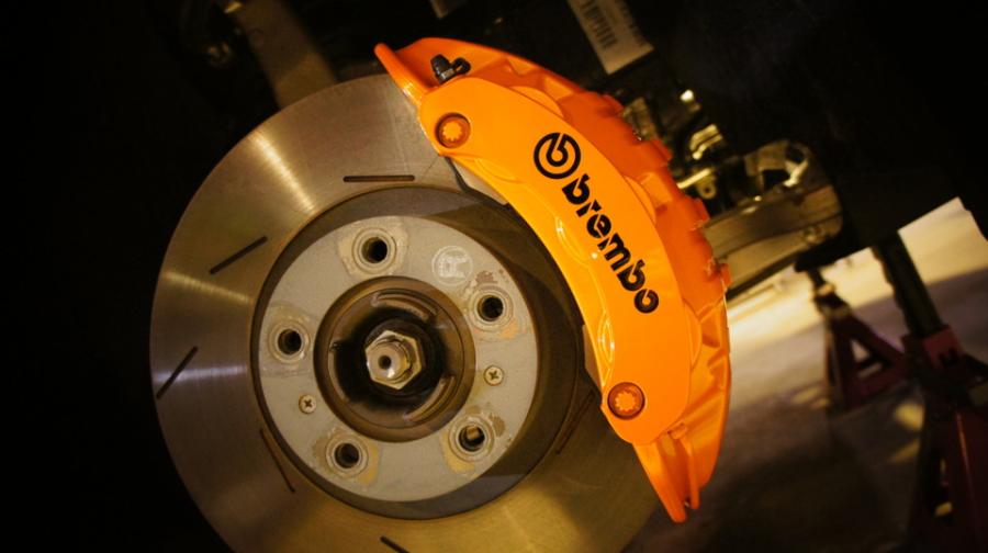 キャリパー塗装施工事例：ポルシェパナメーラ純正キャリパー塗装　COLOR:#098 honey of pearl orange IMG28_1345_Ymj4QG_sub1.jpg